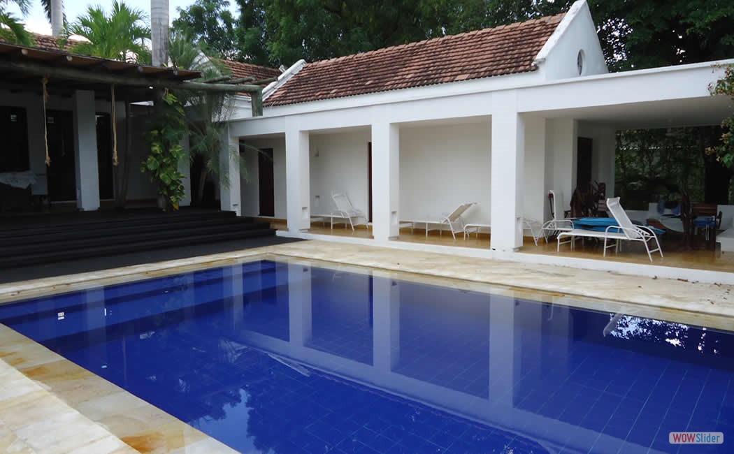 11_piscina_interior