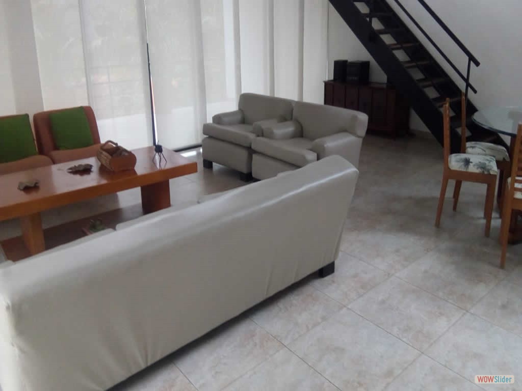 7_salon_escalera