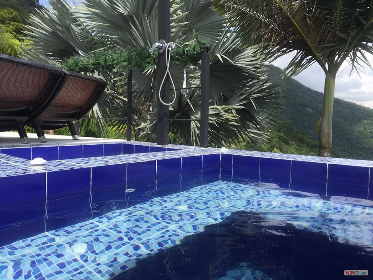 15_piscina_detalle