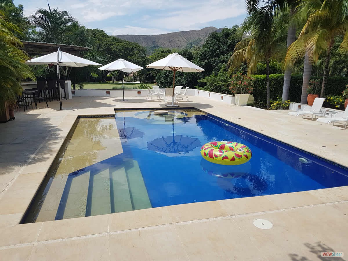 1_piscina_vista